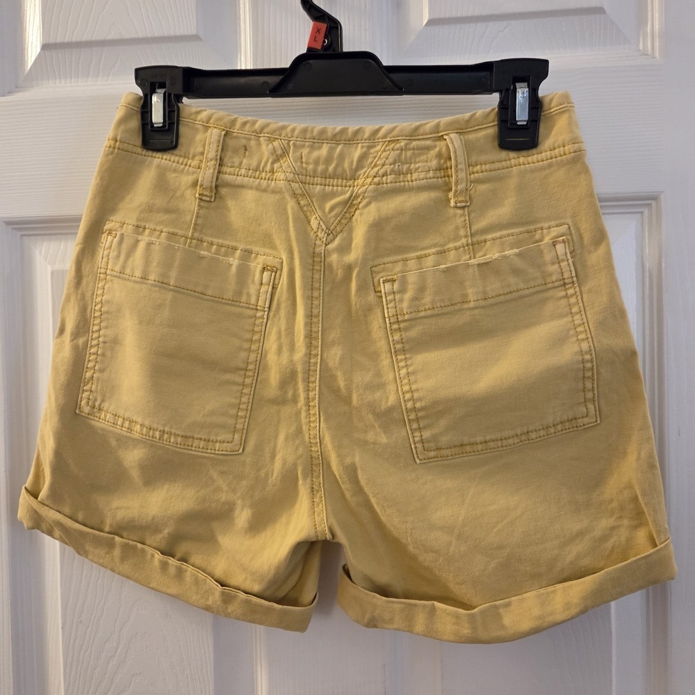 Pilcro sz 26 The Wanderer shorts yellow button‎ fly cargo cuffed summer casual - Picture 4 of 15